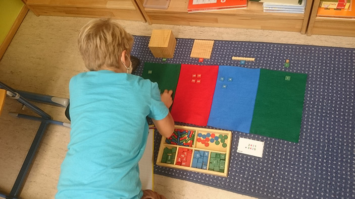Montessori Material - Markenspiel